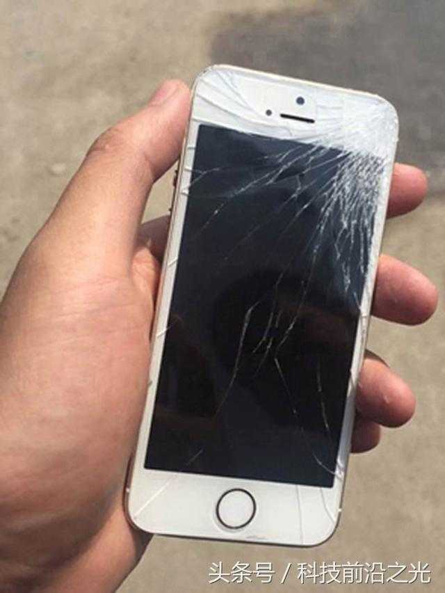 微信加群,苹果手机屏幕摔碎了怎么办,手机屏摔碎的处置方式