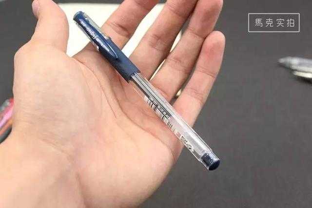 若是要把市面上的中性笔都测一个遍的话,不仅不太可能,也没这个需要.